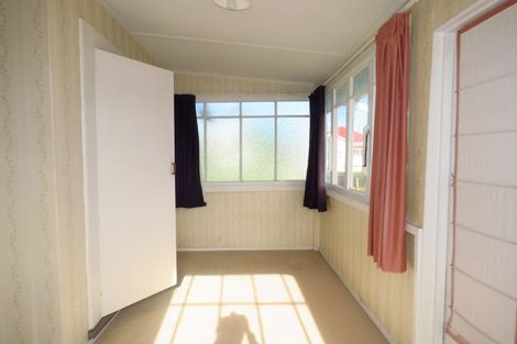 Photo of property in 115 Romilly Street, Westport, 7825