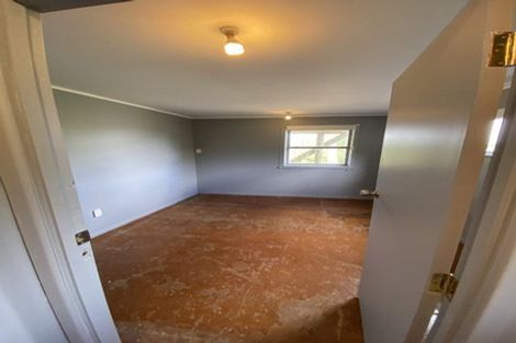 Photo of property in 445 Don Buck Road, Massey, Auckland, 0614