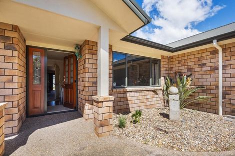 Photo of property in 14 Mirbeck Avenue, Cambridge, 3434