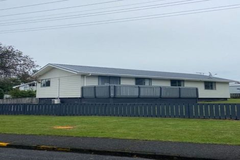 Photo of property in 38 Brookland Road, Western Heights, Rotorua, 3015