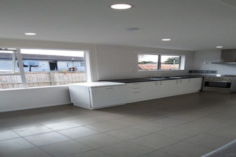 Photo of property in 161 Gills Road, Half Moon Bay, Auckland, 2014