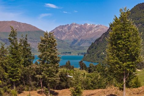Photo of property in 19 Haast Eagle Road, Mount Creighton, 9371