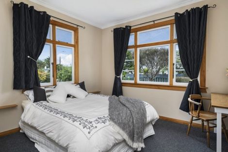 Photo of property in 7 Rangitira Avenue, Palmerston North, 4414