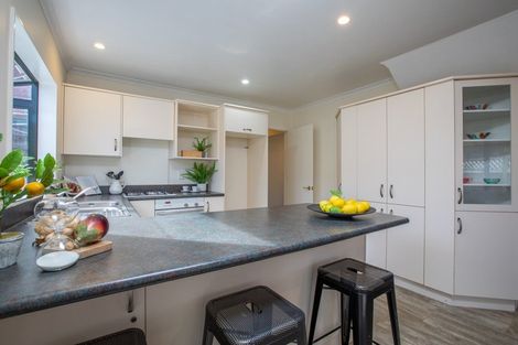 Photo of property in 49u2 Ranui Terrace, Tawa, Wellington, 5028