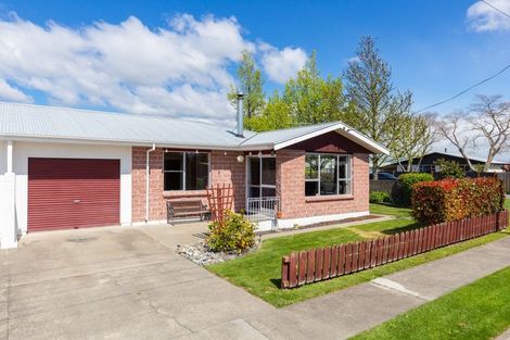Photo of property in 2a Glover Crescent, Blenheim, 7201