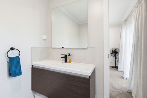 Photo of property in 11a Maxwells Line, Awapuni, Palmerston North, 4412