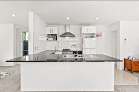 Photo of property in 176 Porchester Road, Takanini, 2112