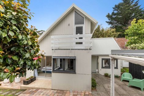 Photo of property in 49 Great North Road, Saint Johns Hill, Whanganui, 4501