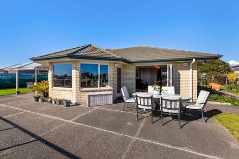 Photo of property in 9a Manukaka Heights, Hurdon, New Plymouth, 4310