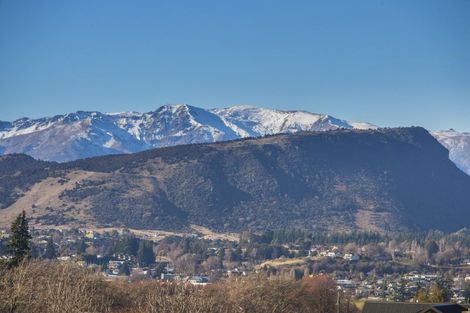 Photo of property in 14 Elderberry Crescent, Wanaka, 9305