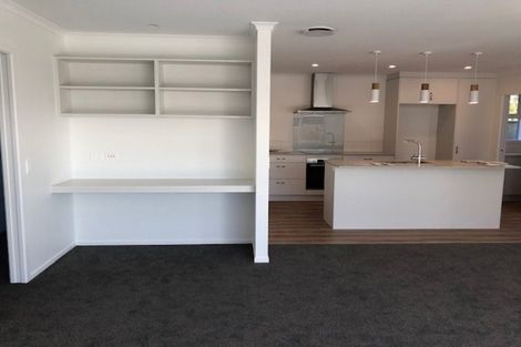 Photo of property in 19b Augusta Rise, Omokoroa, 3114