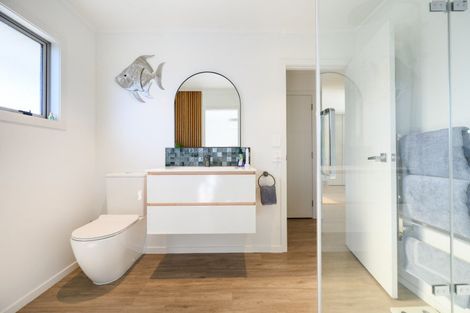 Photo of property in 99 Seabury Avenue, Foxton Beach, Foxton, 4815