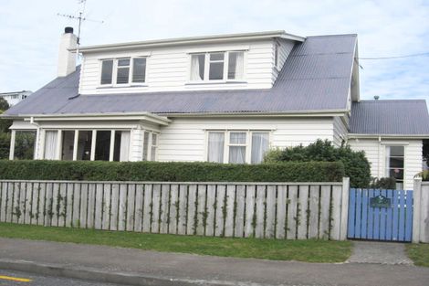 Photo of property in 32 Firth Terrace, Karori, Wellington, 6012
