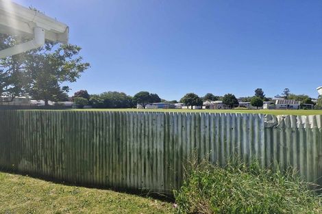 Photo of property in 12 Karaka Street, Merrilands, New Plymouth, 4312