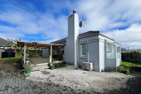 Photo of property in 279 Massey Road, Mangere East, Auckland, 2024