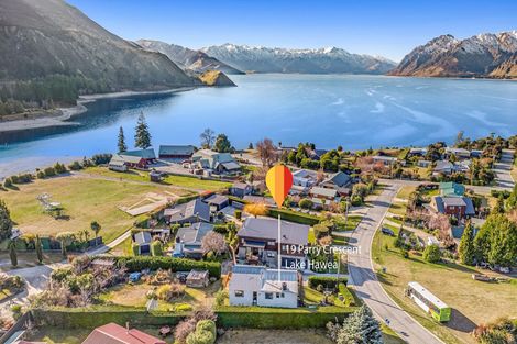 Photo of property in 19 Parry Crescent, Lake Hawea, Wanaka, 9382
