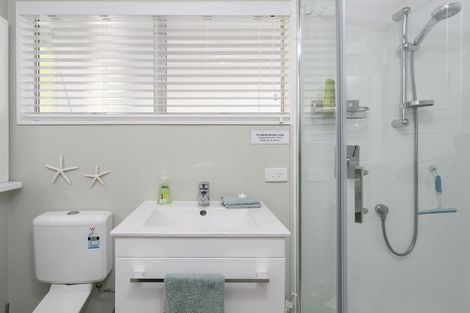 Photo of property in 4/22 Alberta Street, Acacia Bay, Taupo, 3330