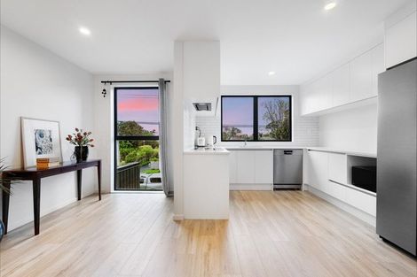 Photo of property in 4 Te Uru Lane, Takapuna, Auckland, 0622