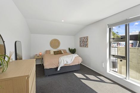 Photo of property in 89b Memorial Avenue, Ilam, Christchurch, 8053