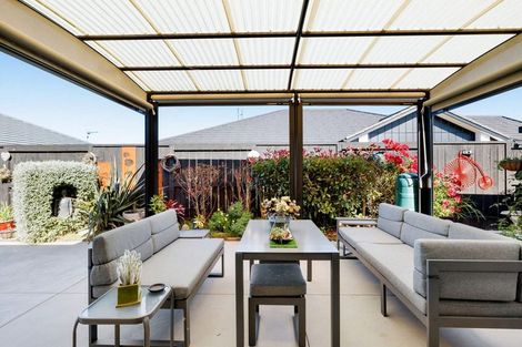 Photo of property in 12 Ruru Street, Cambridge, 3434