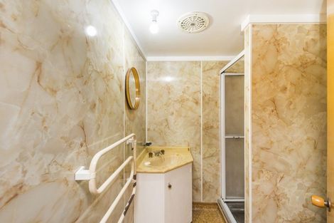 Photo of property in 6 Grange Place, Milson, Palmerston North, 4414