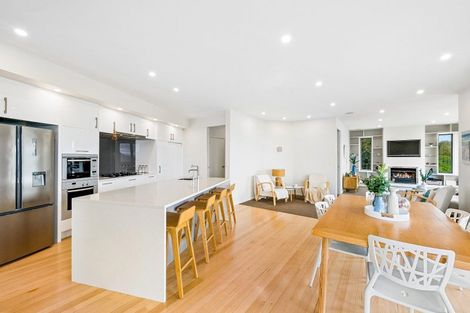 Photo of property in 73 Moana Road, Plimmerton, Porirua, 5026