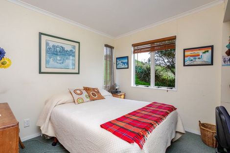 Photo of property in 6 Beach Road, Porangahau, 4293