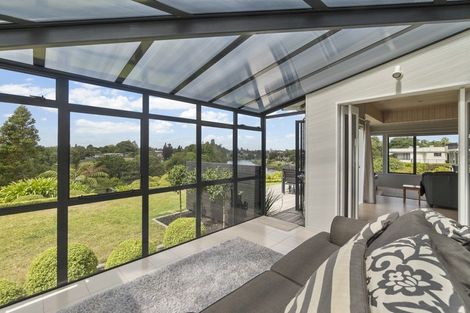 Photo of property in 16 Minchin Crescent, St Andrews, Hamilton, 3200