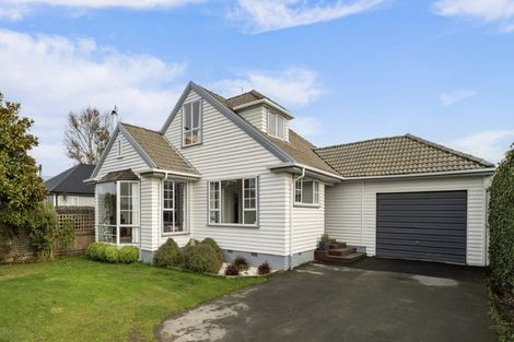 Photo of property in 225 Main Road North, Redwood, Christchurch, 8051