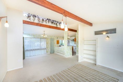 Photo of property in 24 Wikiriwhi Crescent, Awapuni, Palmerston North, 4412