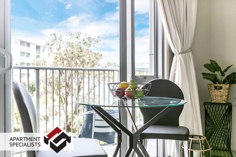 Photo of property in Shoal Haven Apartments, 112a/130 Anzac Street, Takapuna, Auckland, 0622