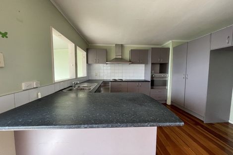 Photo of property in 65 Ocean View Road, Hillcrest, Auckland, 0627