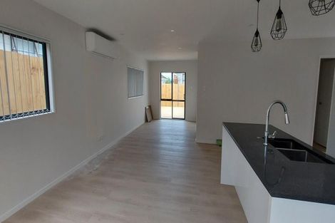 Photo of property in 708b Te Atatu Road, Te Atatu Peninsula, Auckland, 0610