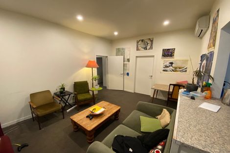 Photo of property in 124 Aro Street, Aro Valley, Wellington, 6021
