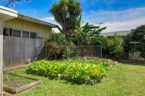 Photo of property in 2 Lakeview Place, Whakatane, 3120