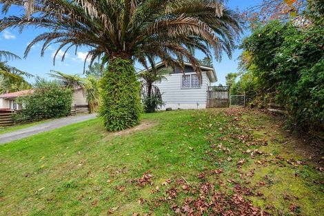 Photo of property in 104 Kemp Road, Massey, Auckland, 0614