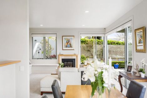 Photo of property in 8 Brown Street, Hauraki, Auckland, 0622