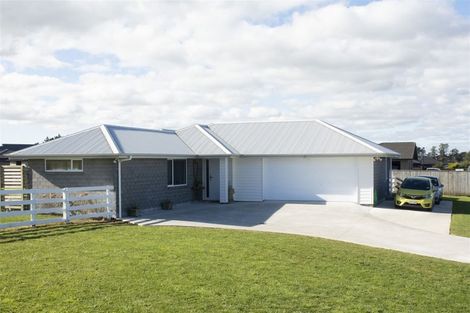 Photo of property in 2 Mercade Close, Stratford, 4332