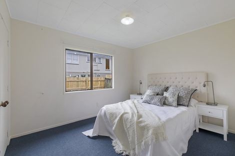 Photo of property in 2/25 Margaret Road, Papatoetoe, Auckland, 2025