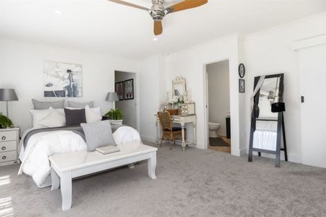 Photo of property in 19 Kotuku Place, Matua, Tauranga, 3110