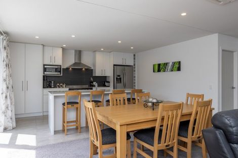 Photo of property in 14 Fiesta Grove, Raumati Beach, Paraparaumu, 5032