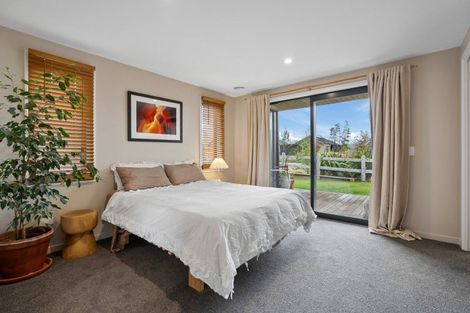 Photo of property in 3 Mount Prospect Lane, Wanaka, 9305