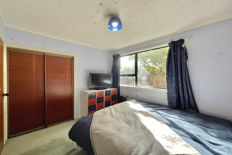 Photo of property in 27 Kerkwall Drive, Naenae, Lower Hutt, 5011