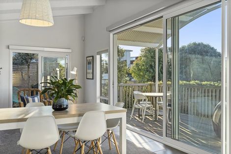 Photo of property in 5b Pacific View Road, Papamoa Beach, Papamoa, 3118