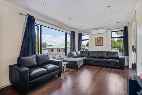 Photo of property in 37 Pomaria Road, Henderson, Auckland, 0610