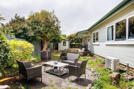 Photo of property in 2 Dalrymple Place, Marton, 4710