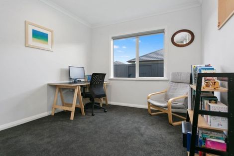 Photo of property in 8 Richards Street, Cambridge, 3434