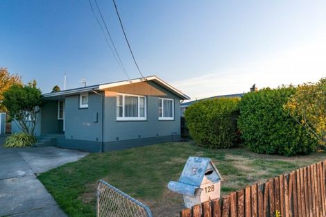 Photo of property in 128 Foremans Road, Islington, Christchurch, 8042