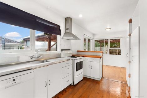 Photo of property in 46a Eskdale Road, Birkdale, Auckland, 0626