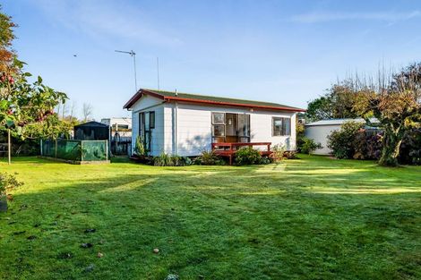 Photo of property in 1274 Egmont Road, Egmont Village, New Plymouth, 4372